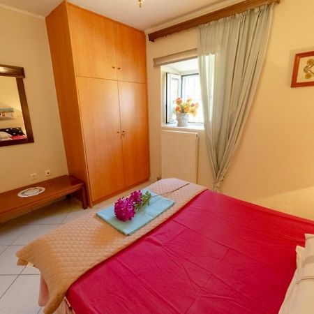 Krasa 2Bedroom Apartment Agios Matthaios  Екстер'єр фото
